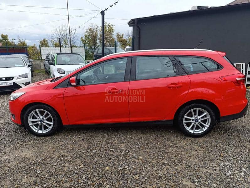 Ford Focus 1.6tdci N1 4 sedista