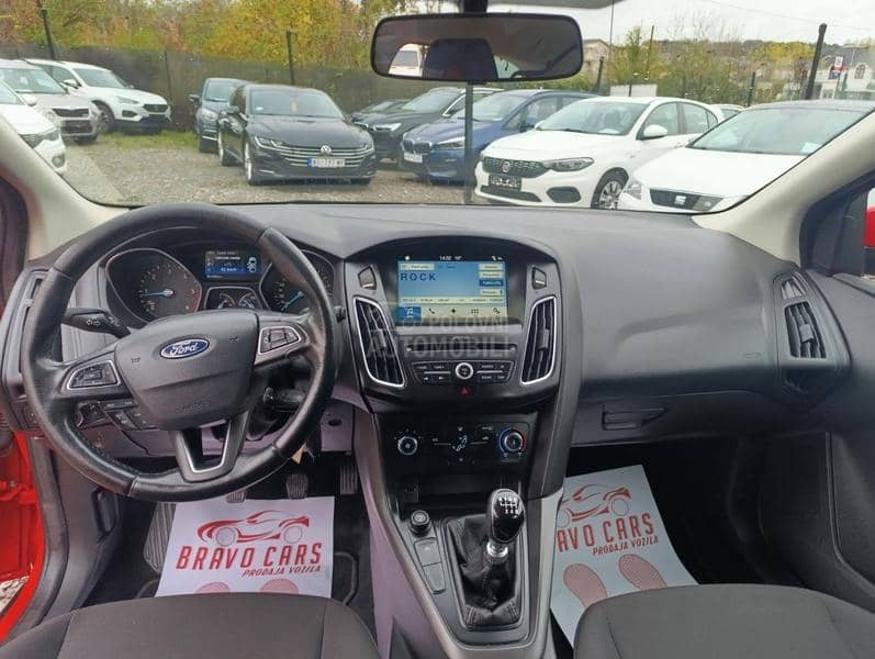 Ford Focus 1.6tdci N1 4 sedista