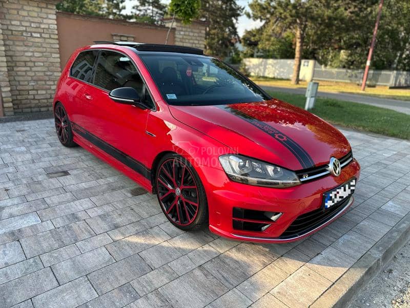 Volkswagen Golf 7 R