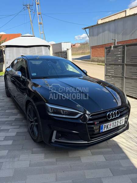 Audi S5 Quattro CH