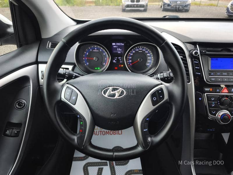 Hyundai i30 1.4 ITHINK CH