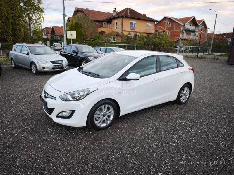 Hyundai i30 1.4 ITHINK CH