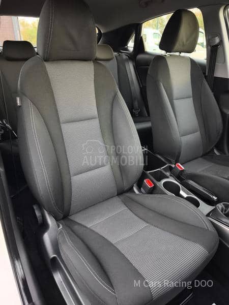 Hyundai i30 1.4 ITHINK CH