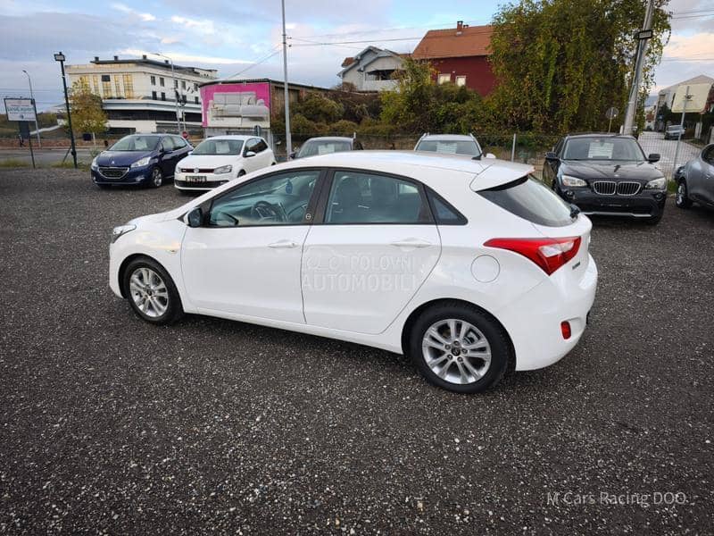 Hyundai i30 1.4 ITHINK CH