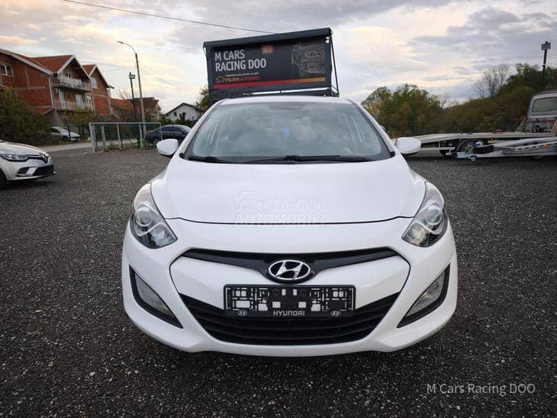 Hyundai i30 1.4 ITHINK CH