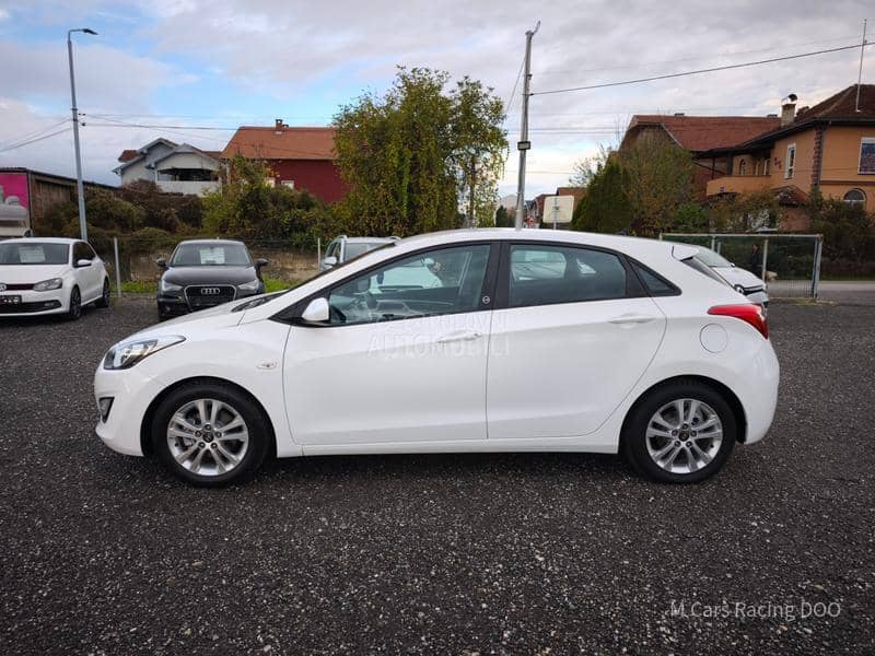 Hyundai i30 1.4 ITHINK CH