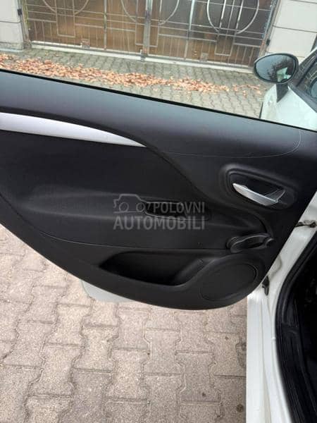 Fiat Grande Punto 1.4 CNG