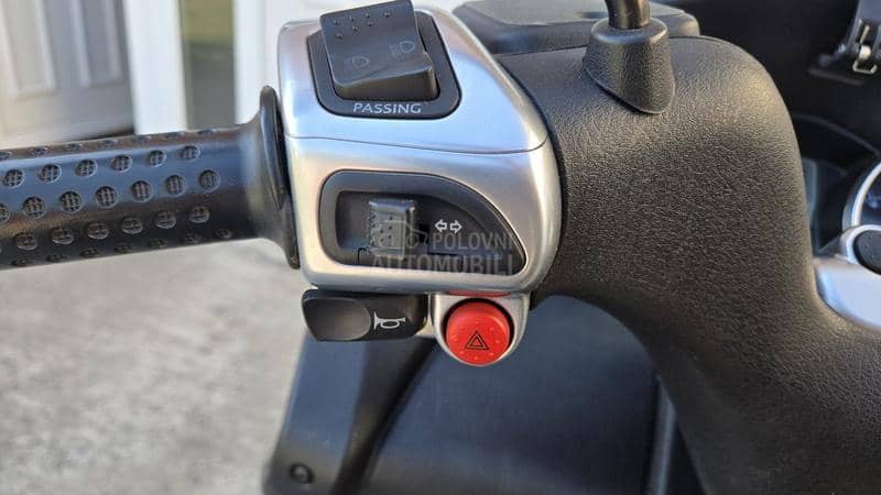 Piaggio MP3/LT/B KATEGORIJA/REGG