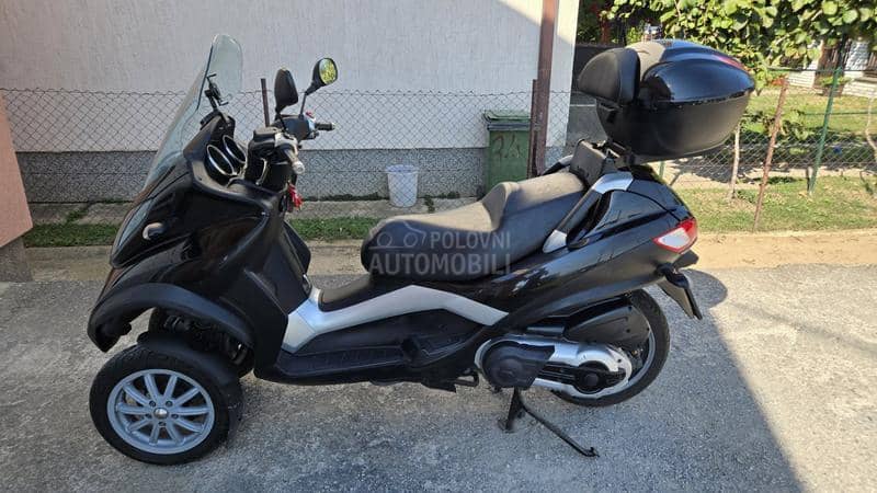 Piaggio MP3/LT/B KATEGORIJA/REGG
