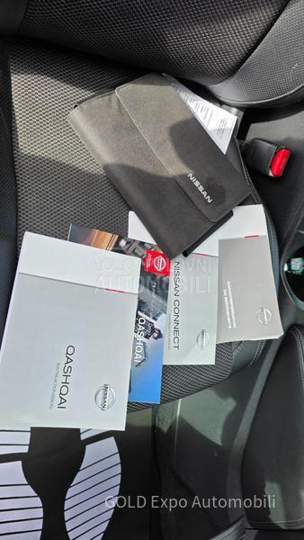 Nissan Qashqai 1.6DC X-TRONIC TEKNA