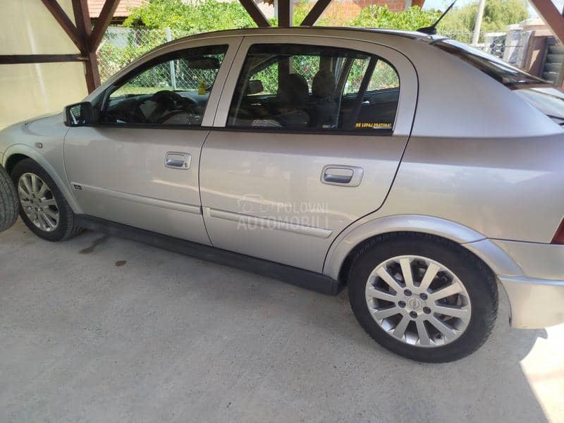 Opel Astra G 