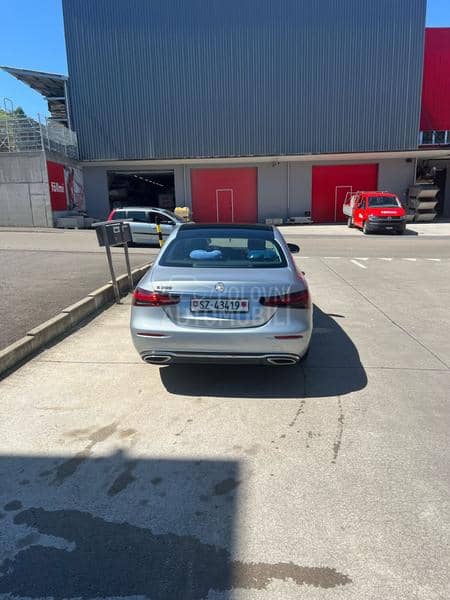 Mercedes Benz E 200 