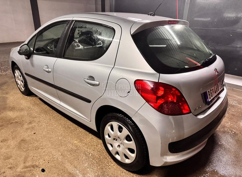 Peugeot 207 1.4 HDI Trendy