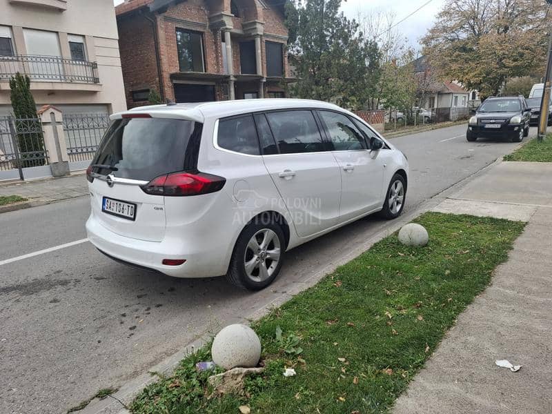 Opel Zafira N1