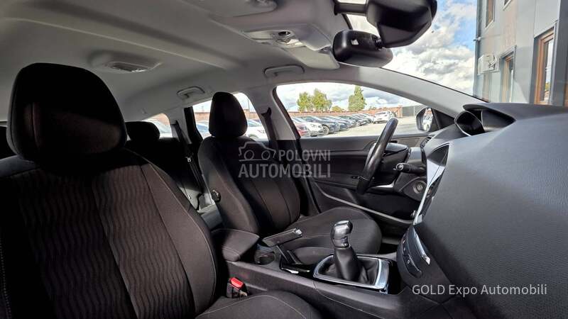 Peugeot 308 1.6 HDi 92 ALLURE