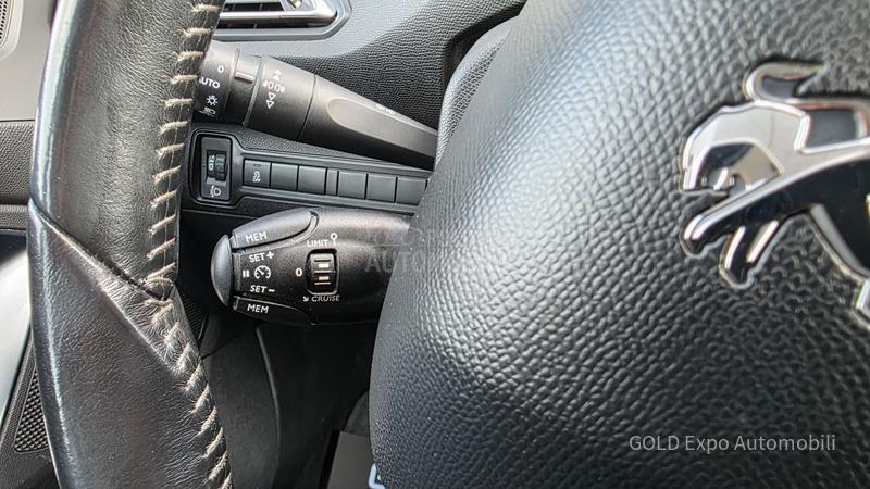 Peugeot 308 1.6 HDi 92 ALLURE