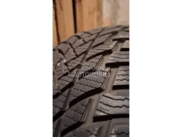 Starmaxx 205/55 R16 Zimska