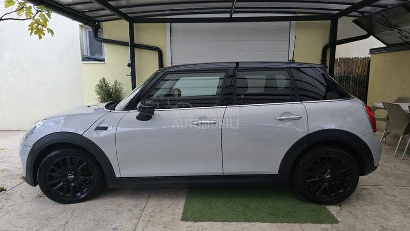 MINI Cooper 1.5 Nov