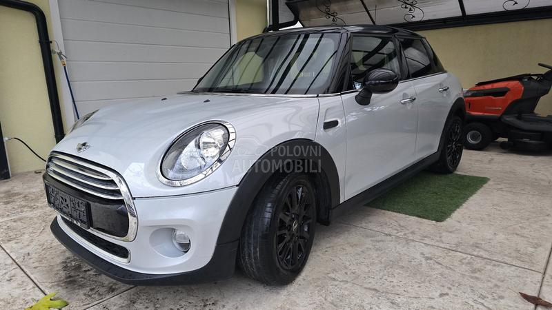 MINI Cooper 1.5 Nov
