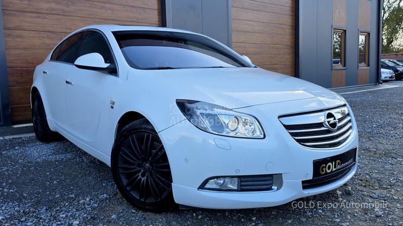 Opel Insignia 2.0CD OPC COSMO AUT