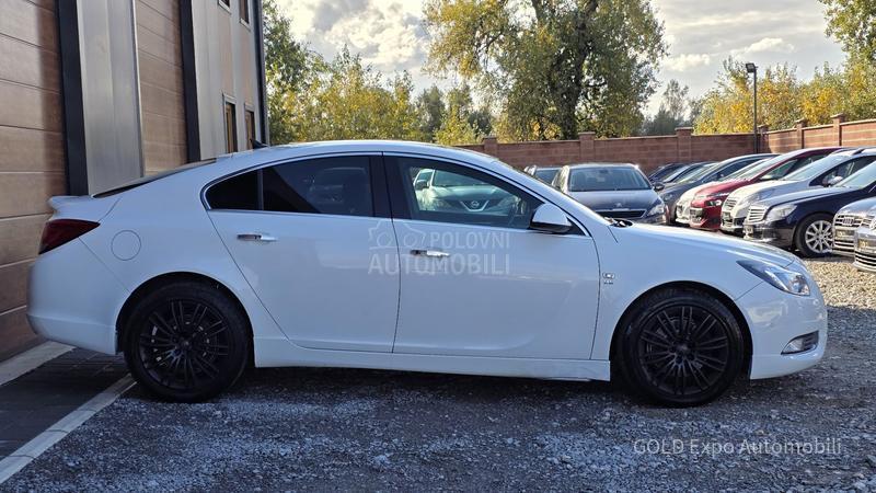 Opel Insignia 2.0CD OPC COSMO AUT