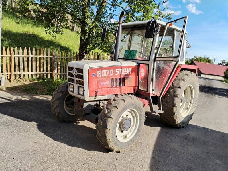 Steyr 8070