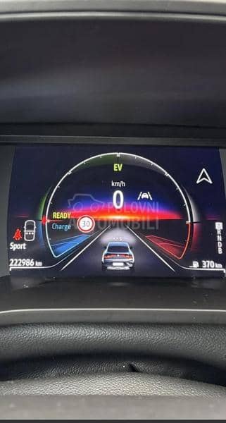 Renault Arkana 1.6 E-Tech 145