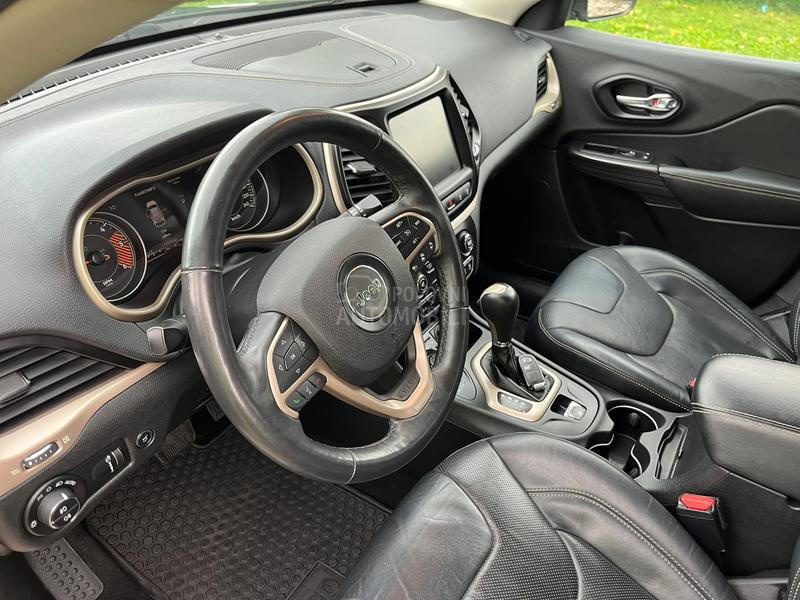 Jeep Cherokee 2.0   4X4Limited