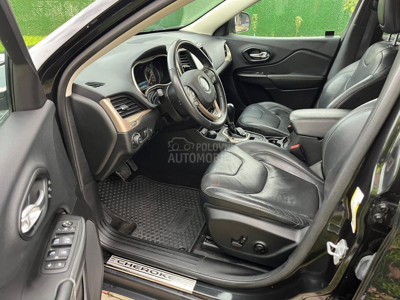 Jeep Cherokee 2.0   4X4Limited