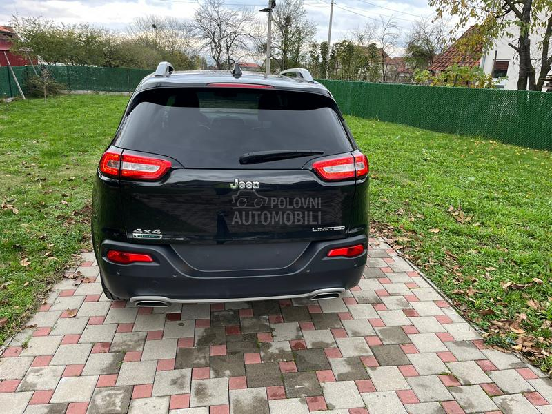 Jeep Cherokee 2.0   4X4Limited