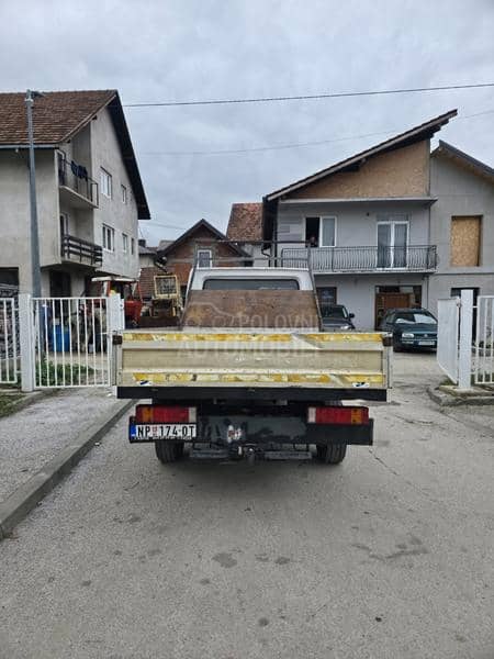 Mercedes Benz Sprinter 