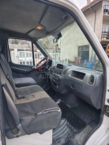 Mercedes Benz Sprinter 