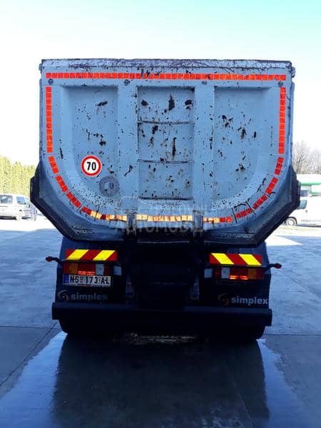 Mercedes Benz Actros 4146