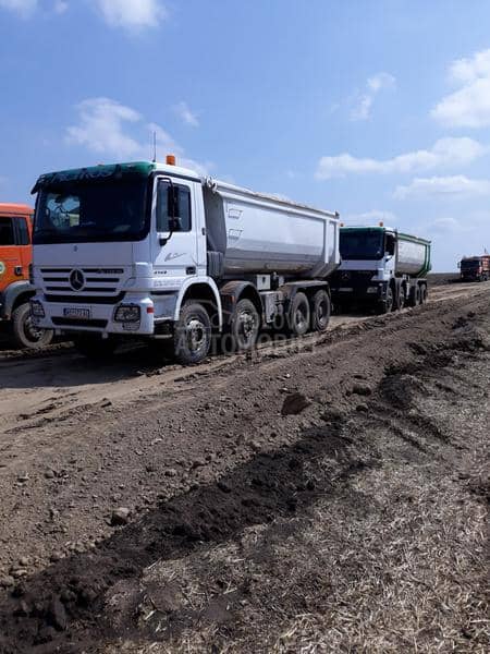 Mercedes Benz Actros 4146