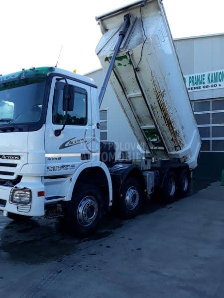 Mercedes Benz Actros 4146