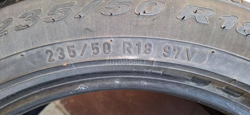 Pirelli 235/50 R18 Letnja