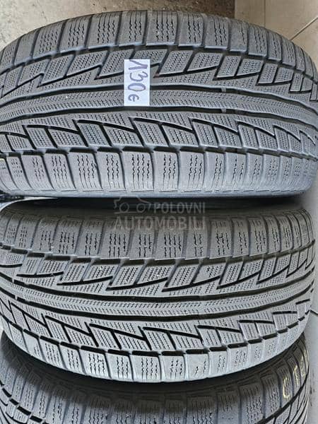 Nankang 235/55 R17 Zimska