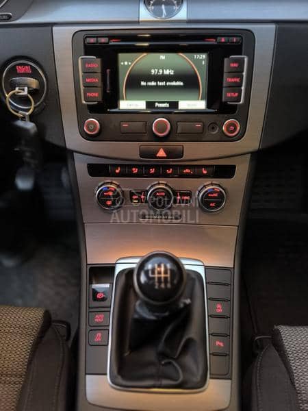 Volkswagen Passat B7 2.0TDI R-LINE LEDNAV