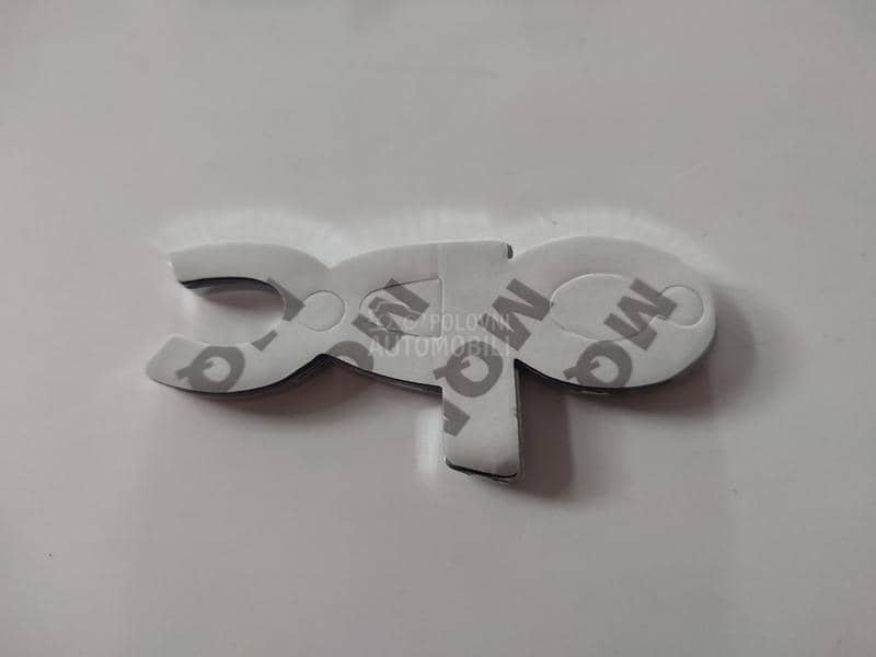 Natpis OPC na gepek vratima