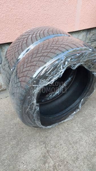 Hankook 195/60 R16 Zimska