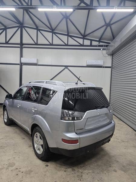 Mitsubishi Outlander 2.0 DID 4x4 CH