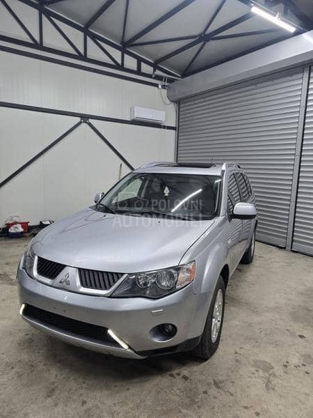Mitsubishi Outlander 2.0 DID 4x4 CH