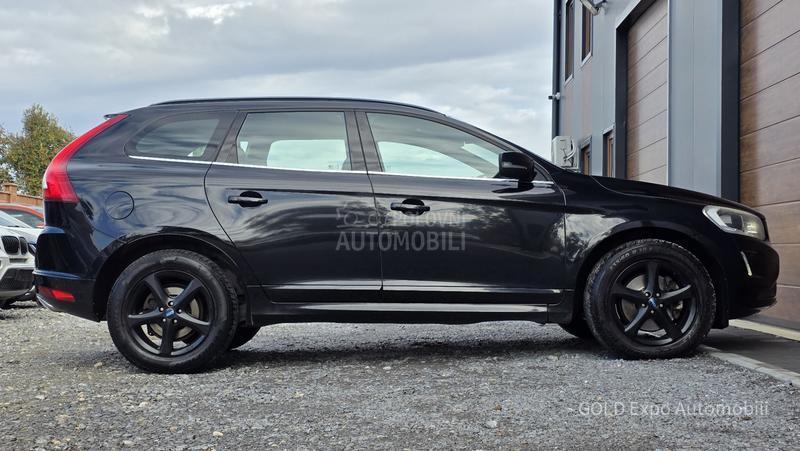 Volvo XC60 2.0D4 AUT OCEAN RACE