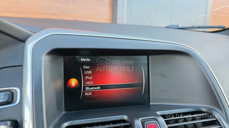 Volvo XC60 2.0D4 AUT OCEAN RACE