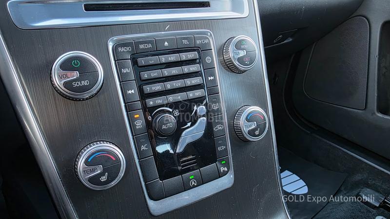 Volvo XC60 2.0D4 AUT OCEAN RACE