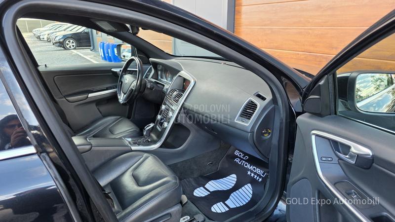 Volvo XC60 2.0D4 AUT OCEAN RACE