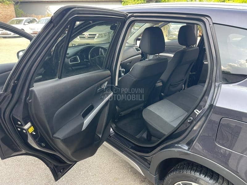 Suzuki SX4 S-Cross O D L I C A N