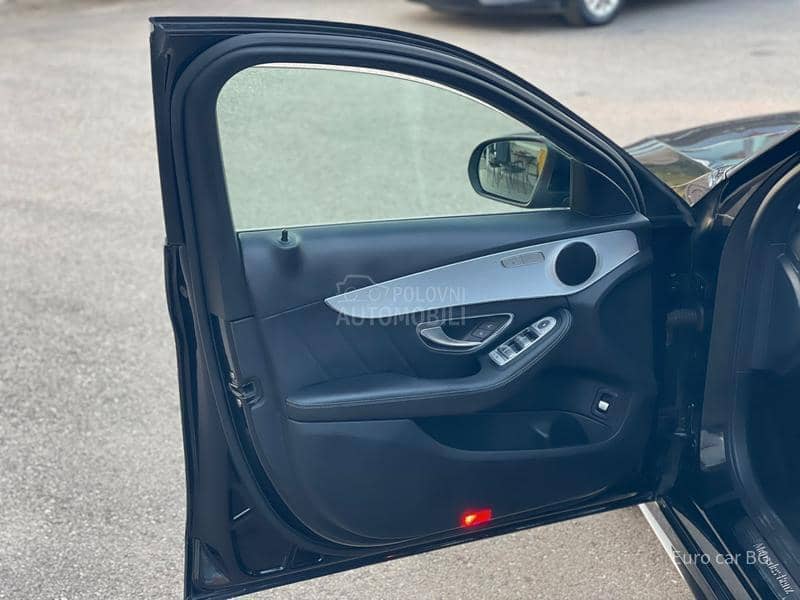 Mercedes Benz C 180 3xAMG