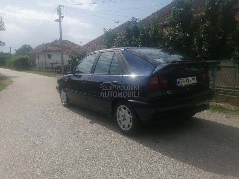 Lancia Delta 1.6