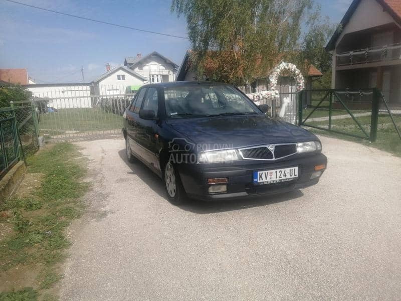 Lancia Delta 1.6